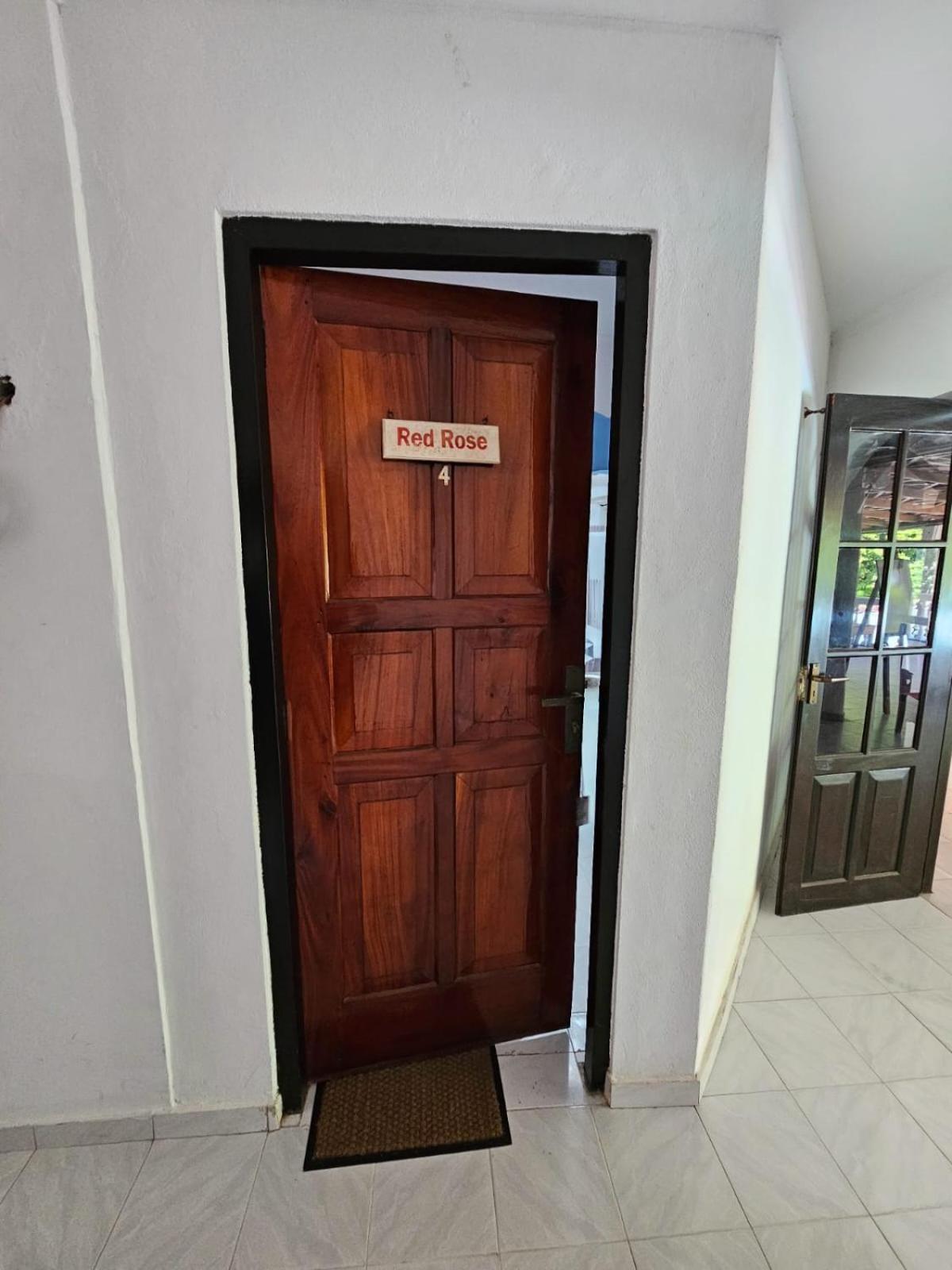 Latheena Resort Weligama Exterior foto